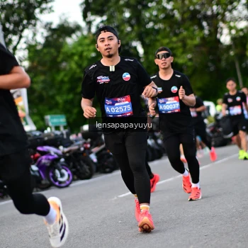 Runner Photo 4116751