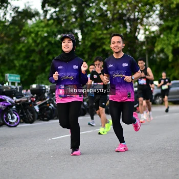 Runner Photo 4116760