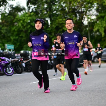 Runner Photo 4116763