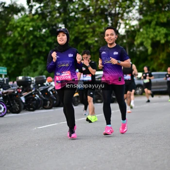 Runner Photo 4116771
