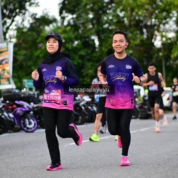 Runner Photo 4116773