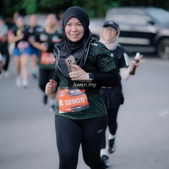 Runner Photo 4116776