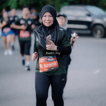 Runner Photo 4116780