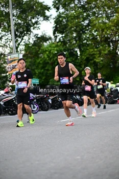 Runner Photo 4116784