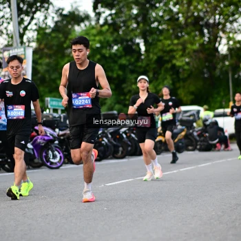 Runner Photo 4116789