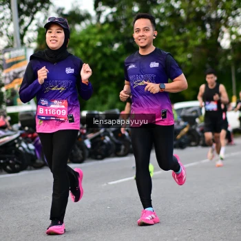 Runner Photo 4116793
