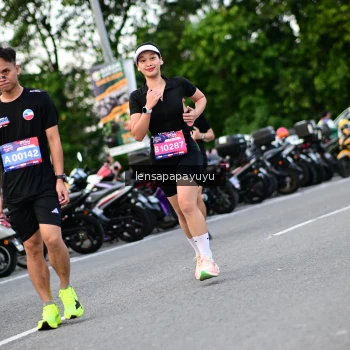 Runner Photo 4116806