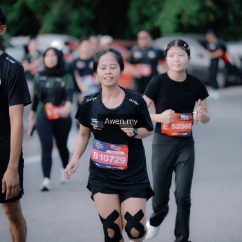 Runner Photo 4116813