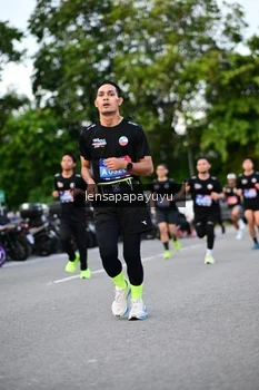 Runner Photo 4116820