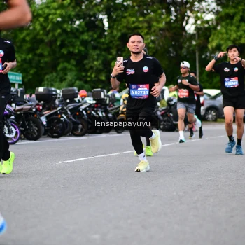 Runner Photo 4116831