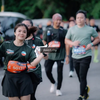 Runner Photo 4116849