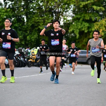 Runner Photo 4116850