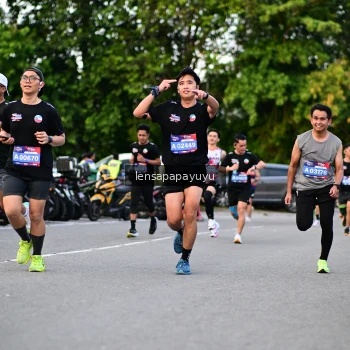 Runner Photo 4116852