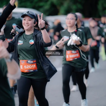 Runner Photo 4116854