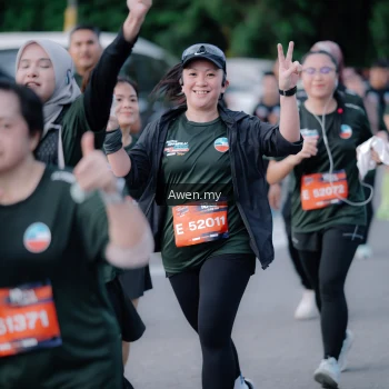 Runner Photo 4116863