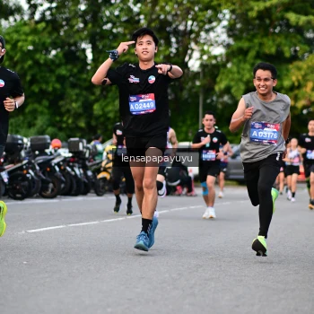 Runner Photo 4116866