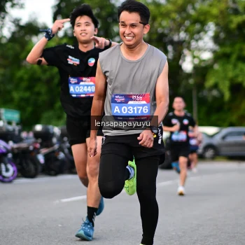 Runner Photo 4116867