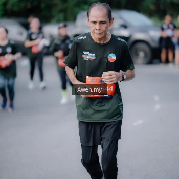 Runner Photo 4116879
