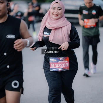Runner Photo 4116880