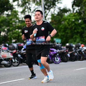 Runner Photo 4116888