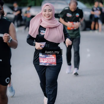 Runner Photo 4116897