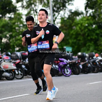 Runner Photo 4116903