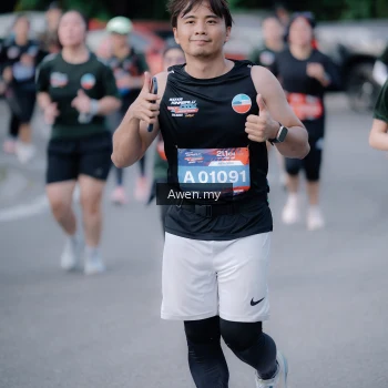 Runner Photo 4116906