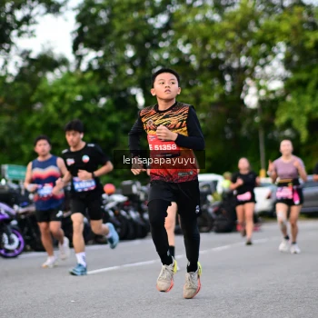 Runner Photo 4116907