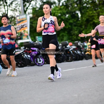 Runner Photo 4116917