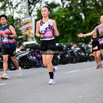 Runner Photo 4116920