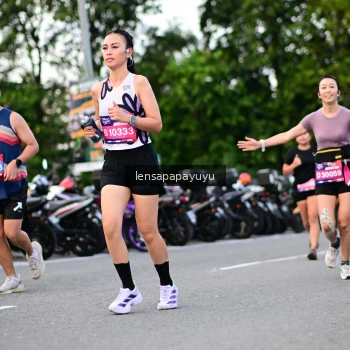 Runner Photo 4116924