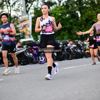 Runner Photo 4116925