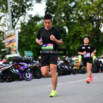 Runner Photo 4116961