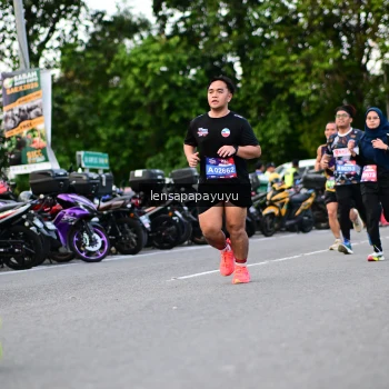 Runner Photo 4116983