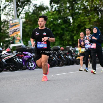 Runner Photo 4116988