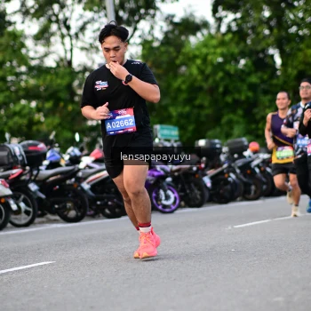 Runner Photo 4117007
