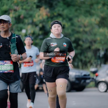 Runner Photo 4117019