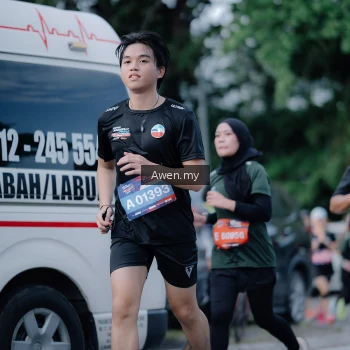 Runner Photo 4117027