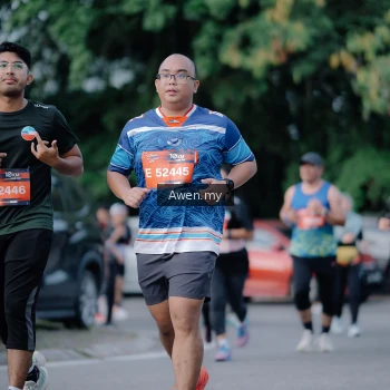 Runner Photo 4117039