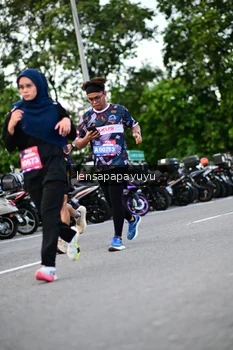 Runner Photo 4117040
