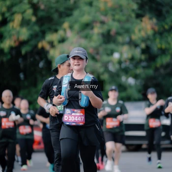 Runner Photo 4117045