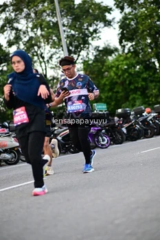 Runner Photo 4117050