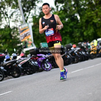 Runner Photo 4117093