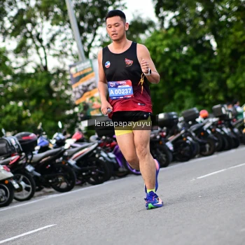 Runner Photo 4117105