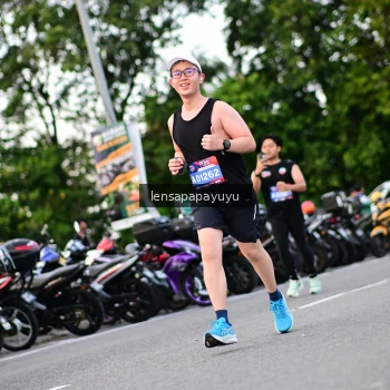 Runner Photo 4117148