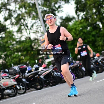 Runner Photo 4117152