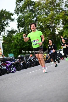 Runner Photo 4117158