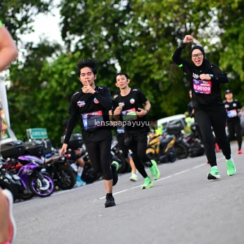 Runner Photo 4117182