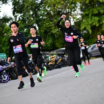 Runner Photo 4117191