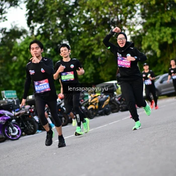 Runner Photo 4117202